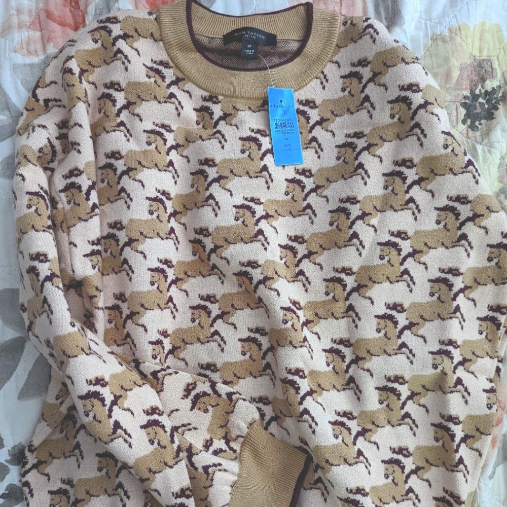 Ann Taylor Horse knit sweater soft beige pink and brown